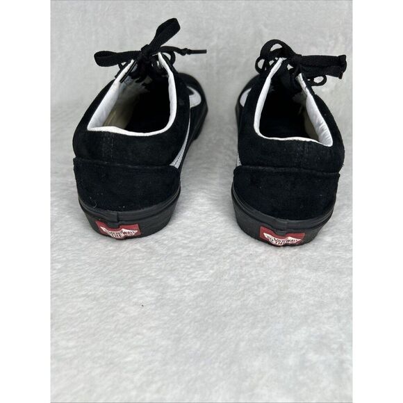 Vans Old Skool Leather Suede Sneaker - Picture 5 of 8